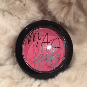Mac cosmetics blush